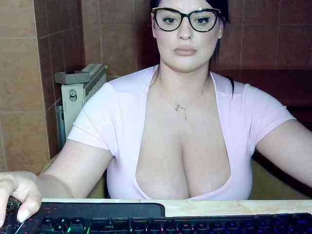 MoniqQuuen webcam