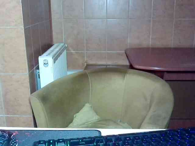 MoniqQuuen webcam