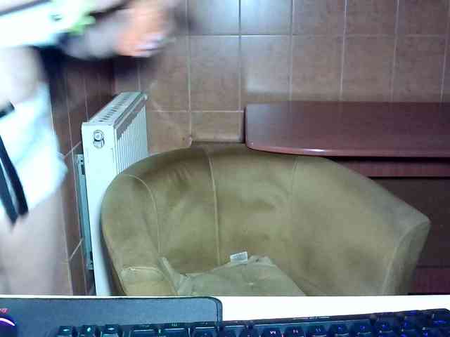 MoniqQuuen webcam