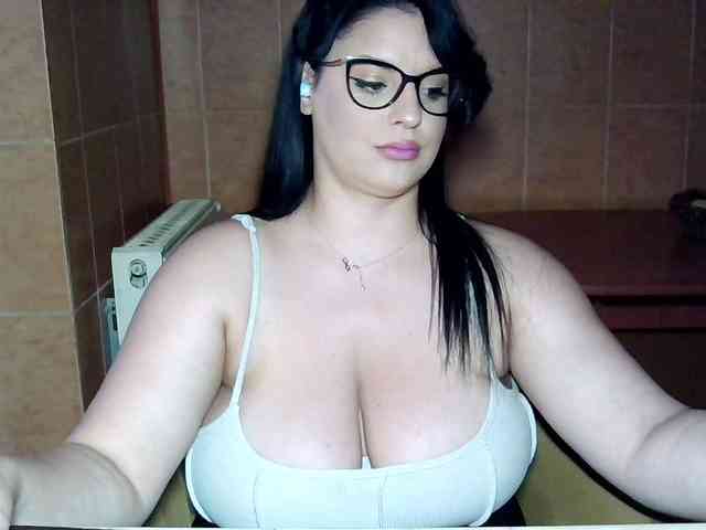 MoniqQuuen webcam