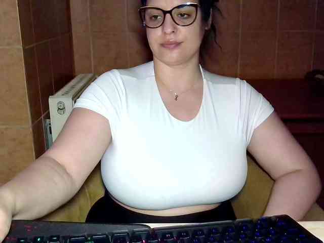 MoniqQuuen webcam