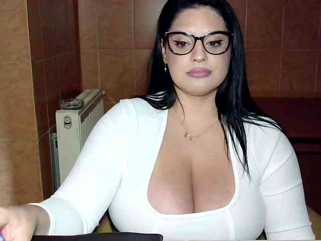 MoniqQuuen webcam