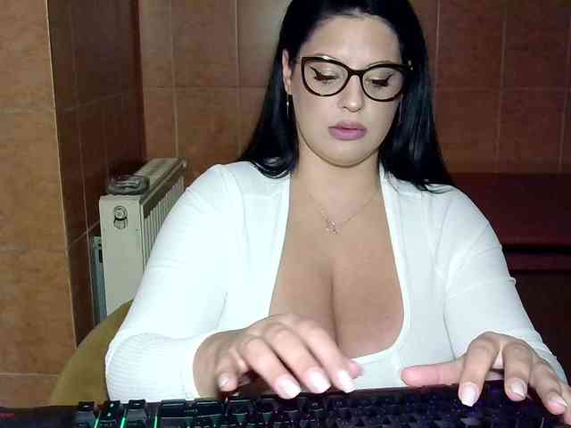 MoniqQuuen webcam