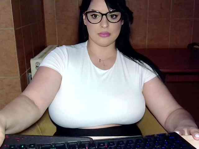 MoniqQuuen webcam
