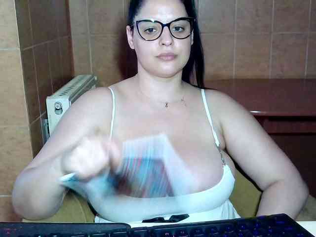 MoniqQuuen webcam