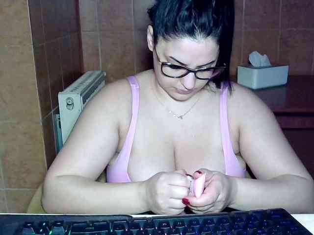 MoniqQuuen MoniqQuuen