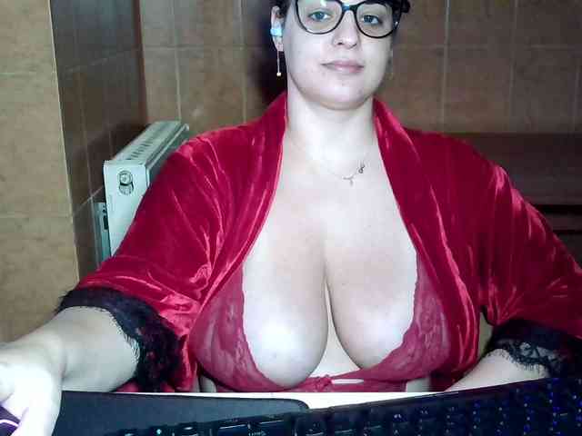 MoniqQuuen webcam