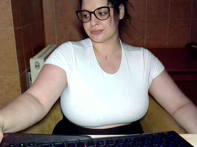 MoniqQuuen webcam