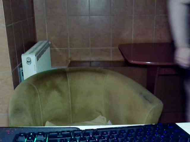 MoniqQuuen webcam