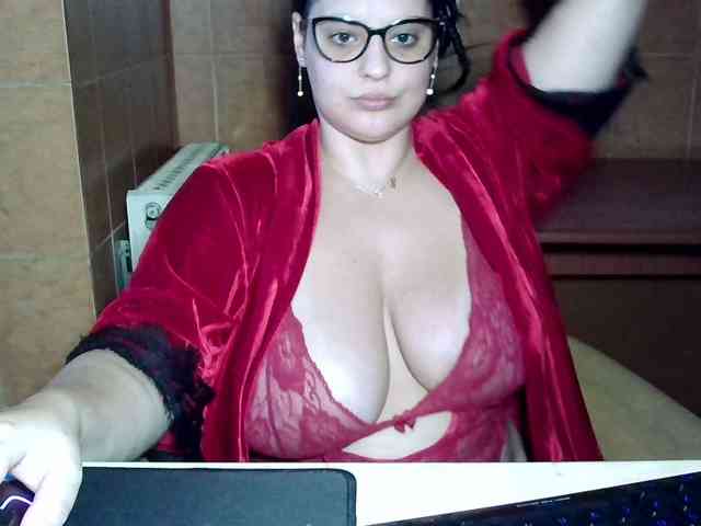 MoniqQuuen webcam