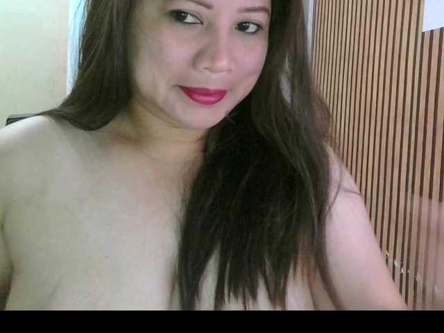 soffia-mae's BongaCams show and profile