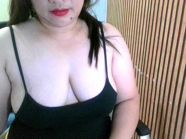 soffia-mae's BongaCams show and profile