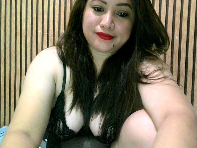 soffia-mae's BongaCams show and profile