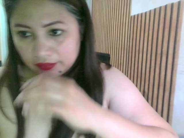 soffia-mae's BongaCams show and profile