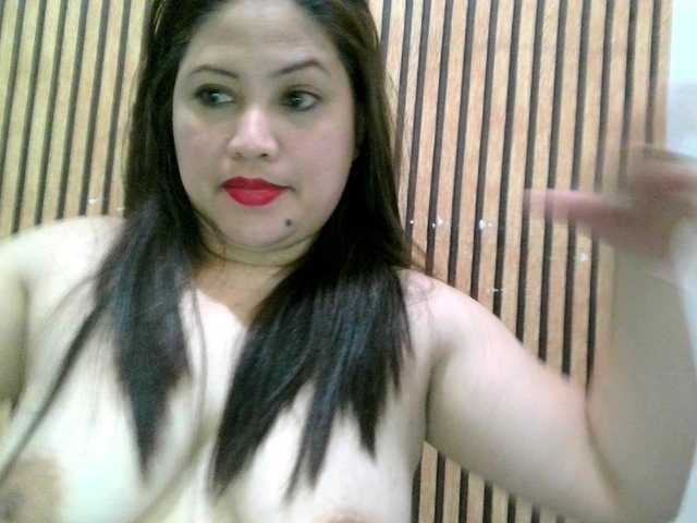 soffia-mae from BongaCams