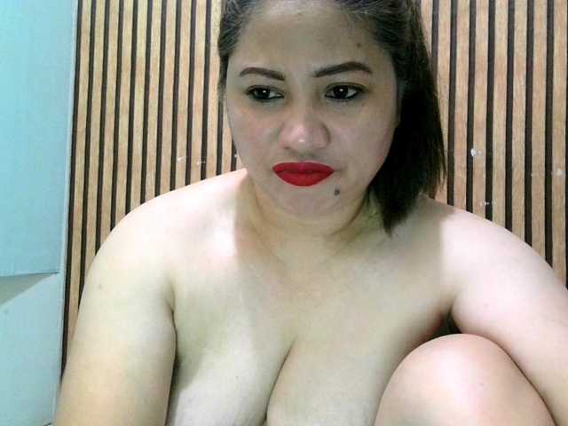 soffia-mae's BongaCams show and profile