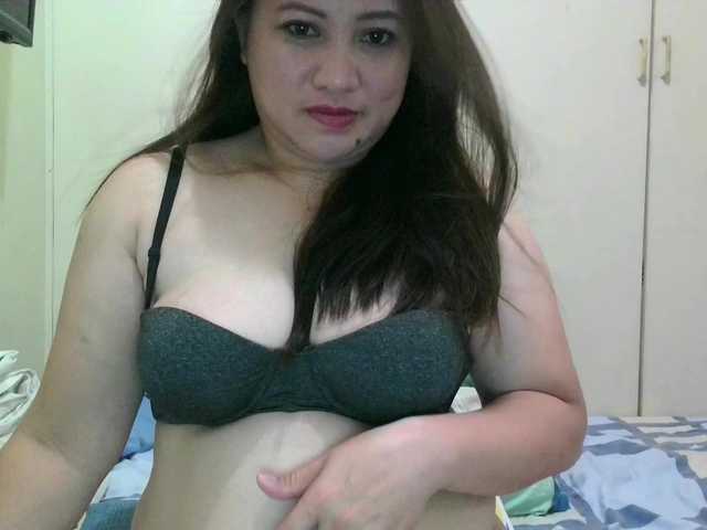 soffia-mae's BongaCams show and profile