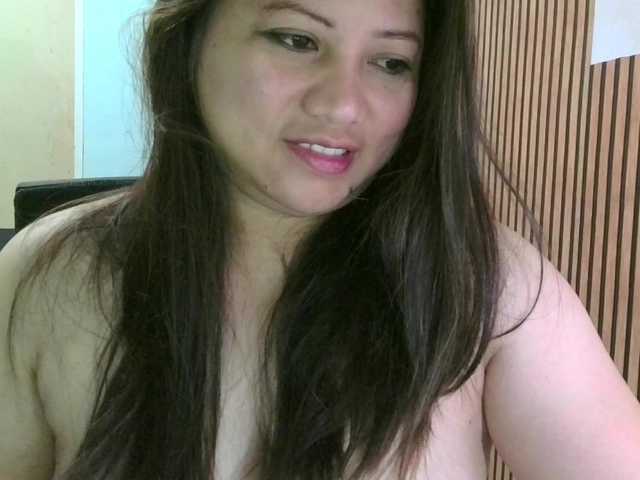 soffia-mae's BongaCams show and profile