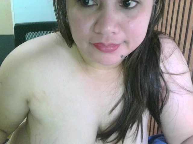 soffia-mae's BongaCams show and profile