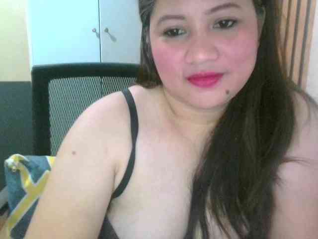 soffia-mae Live Webcam on BongaCams