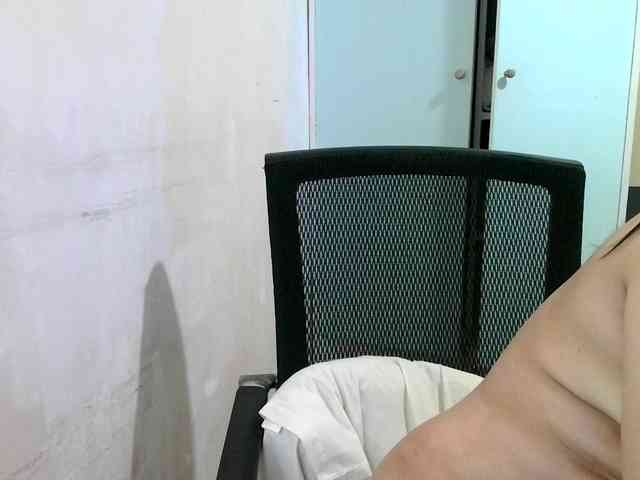 soffia-mae webcam