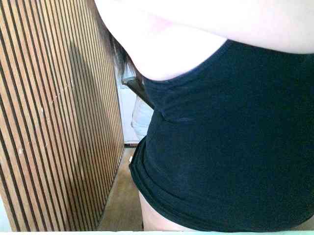 soffia-mae webcam