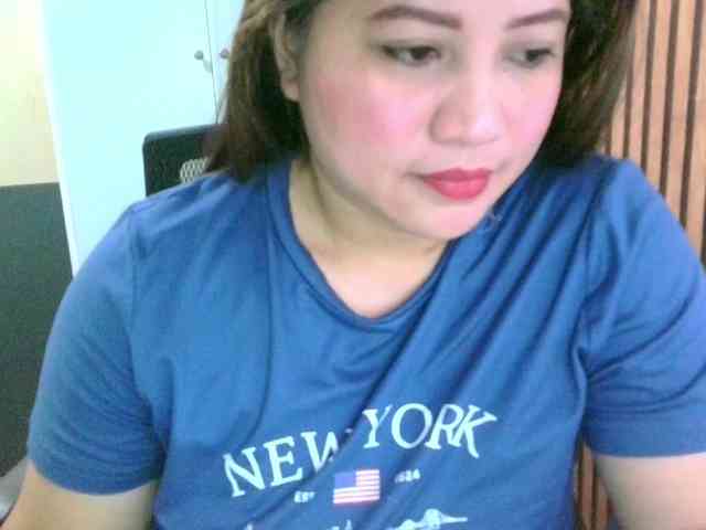 soffia-mae Live Webcam on BongaCams