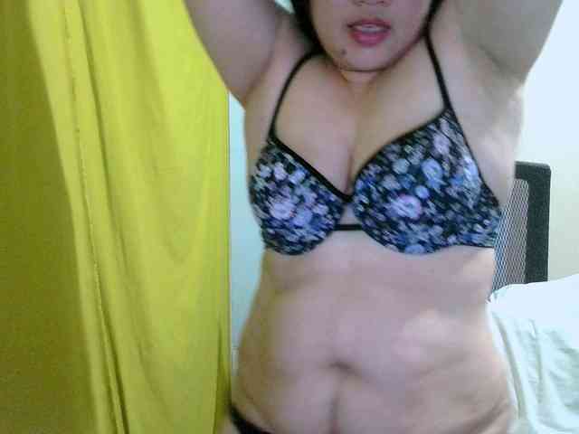 soffia-mae webcam