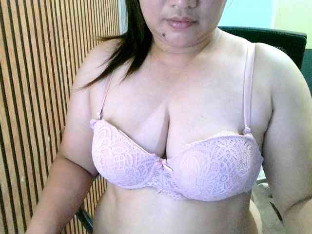 soffia-mae webcam