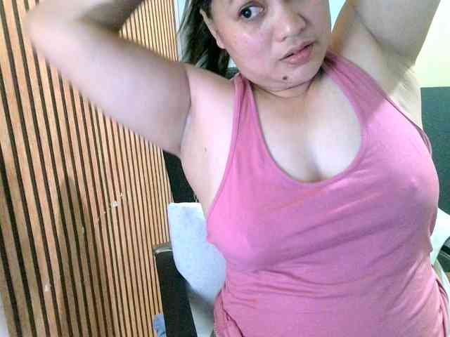 soffia-mae webcam