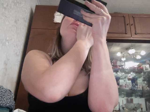 Natalii87's BongaCams show and profile