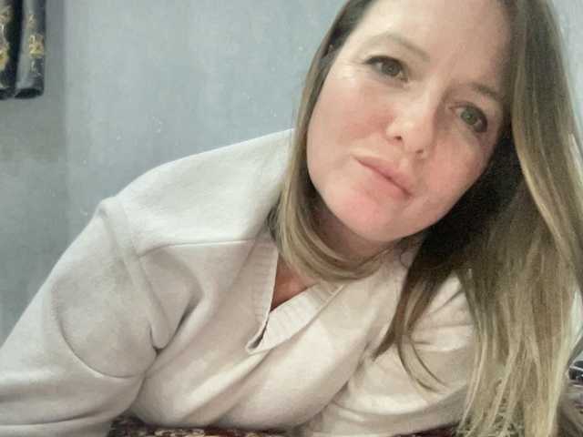 Natalii87's BongaCams show and profile