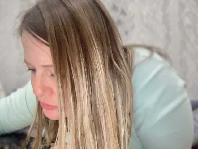 Natalii87's BongaCams show and profile