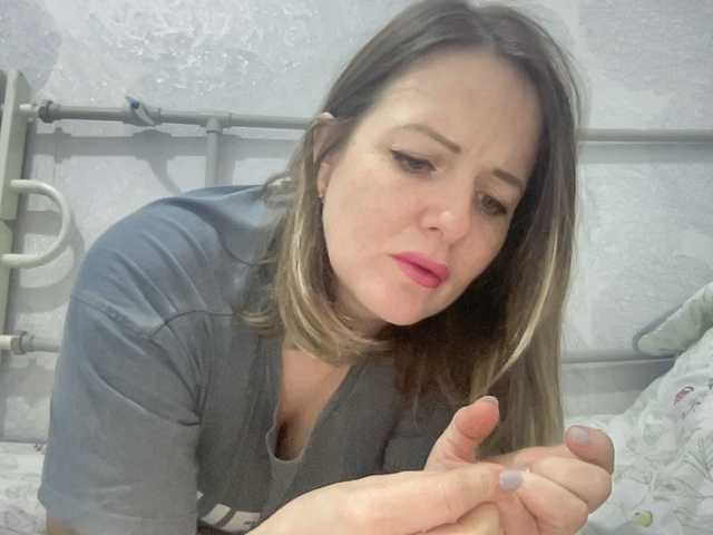 Natalii87's BongaCams show and profile