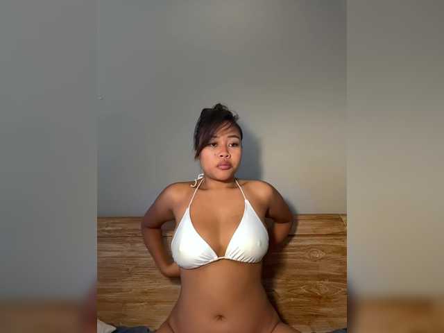 marialeonoraa's BongaCams show and profile