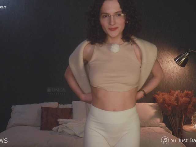 ARTA-live's BongaCams show and profile