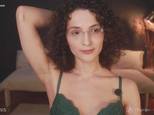 ARTA-live's BongaCams show and profile
