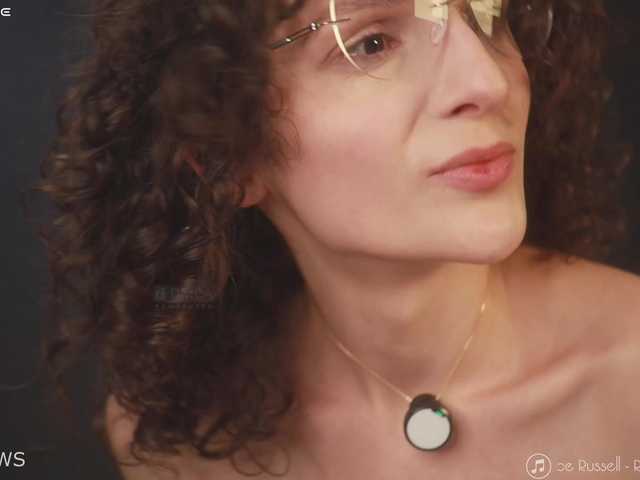 ARTA-live's BongaCams show and profile