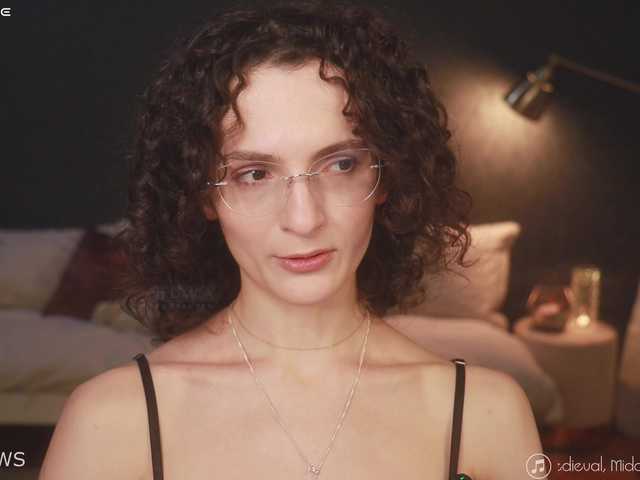 ARTA-live's BongaCams show and profile