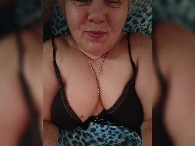 Arlisaac's BongaCams show and profile