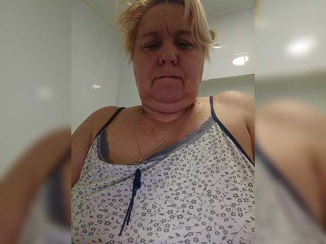 Arlisaac's BongaCams show and profile