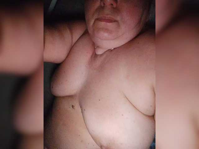 Arlisaac from BongaCams