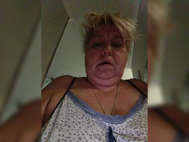 Arlisaac's BongaCams show and profile