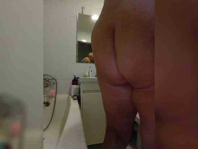 Arlisaac Live Webcam on BongaCams