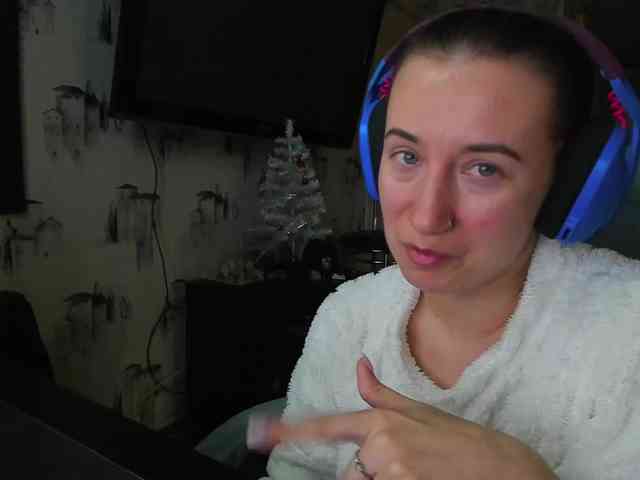 DellyRoze Live Webcam on BongaCams