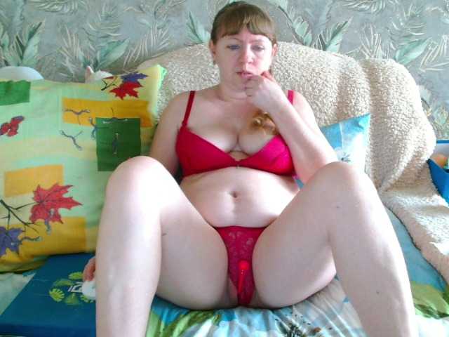 HayleyXRise's BongaCams show and profile