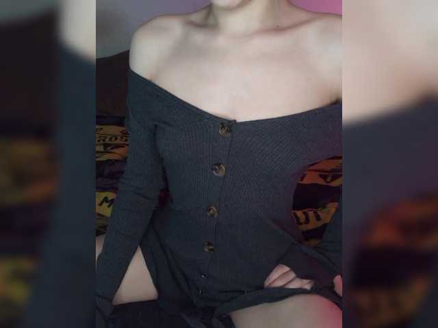 Plohishi2's BongaCams show and profile