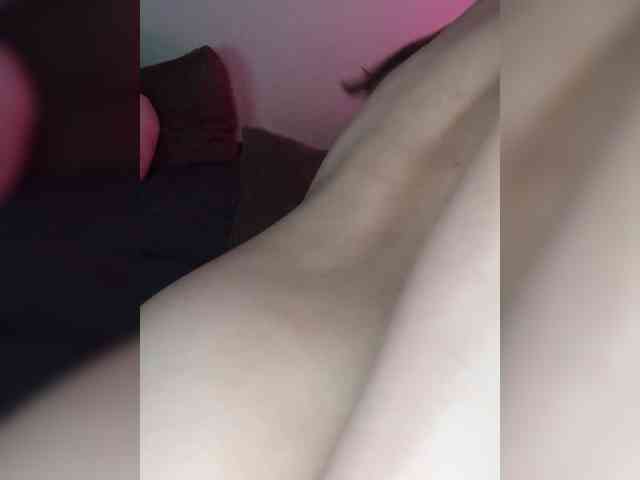 barbie_boy webcam