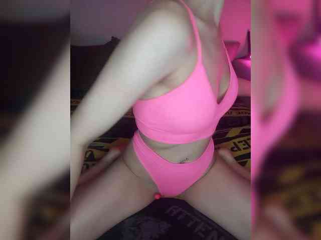 barbie_boy webcam