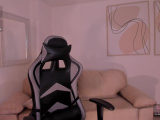 EllaClark Porn Show